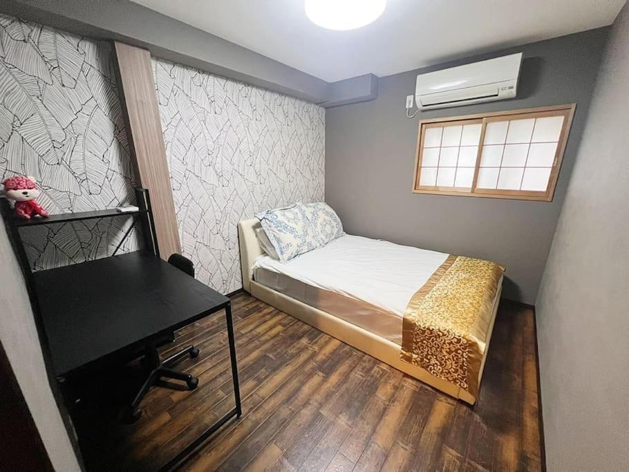 静響の宿 Silent Echo Inn Осака Экстерьер фото