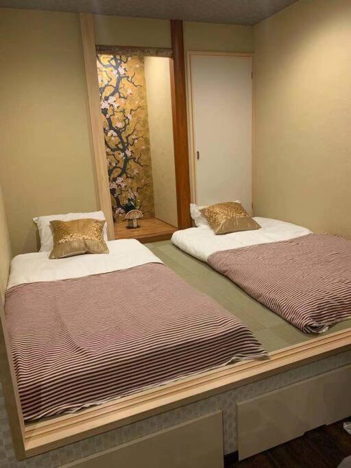 静響の宿 Silent Echo Inn Осака Экстерьер фото